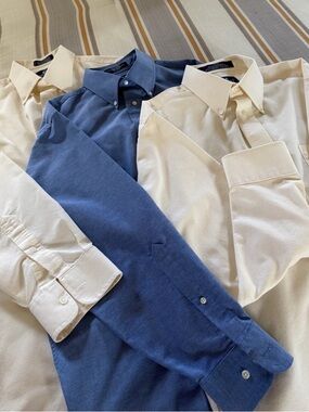 Men’s Classic Button-Down Long Sleeve Shirts